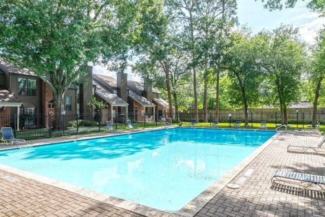 Building Photo - 701 Bering Dr