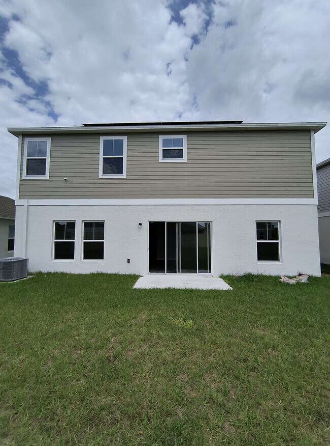 Building Photo - 5 BED 3 BATH SOLAR HOME FOR RENT!! Availab...