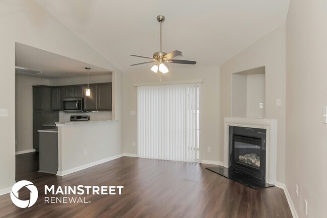 Foto del edificio - 8017 Coffee Tree Ct