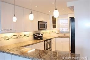 Foto principal - 3300 W Rolling Hills Cir