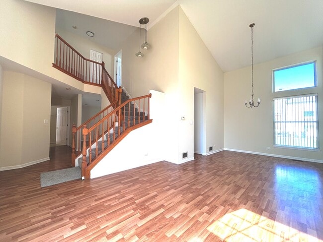 Foto del edificio - 2223 Periwinkle Ln