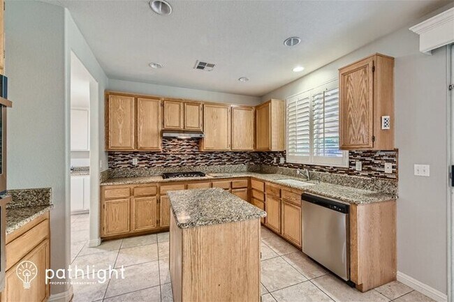 Building Photo - 5775 Westchester Way, Corona, CA, 92880