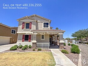Building Photo - 2150 E Sunland Ave