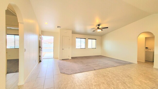 Building Photo - 3799 N Mayfield Ranch Rd