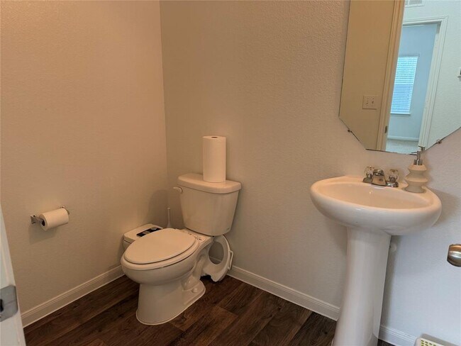 Building Photo - 12111 Riprap Dr