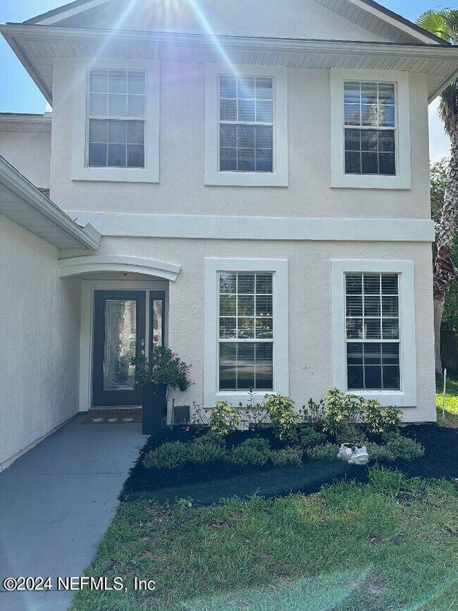 Foto del edificio - 140 Corral Cir