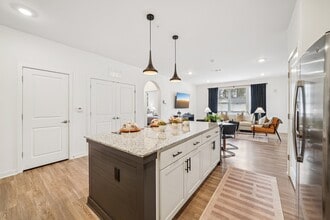 Building Photo - Colina Hillside