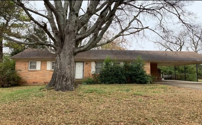 Foto del edificio - Home for rent in Center Point!!! COMING SOON!