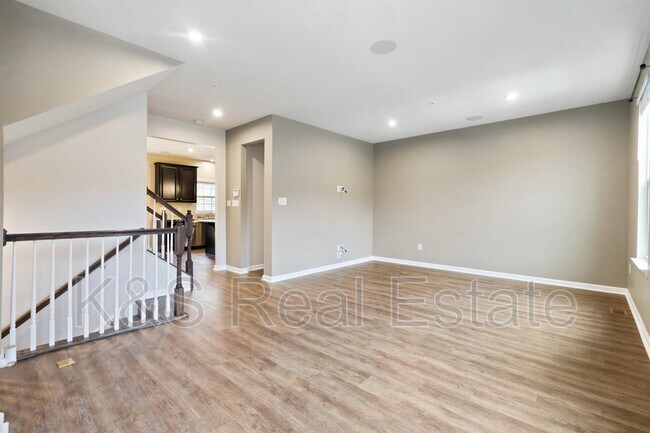 Building Photo - 145 Arbor Trail Dr
