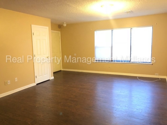 Primary Photo - 1100 Skyland Dr