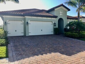 Building Photo - 1414 Mockingbird Dr