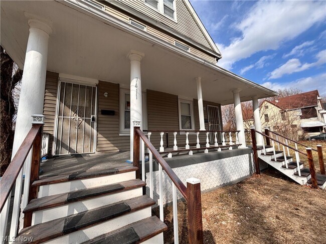 Building Photo - 7411 Cornelia Ave