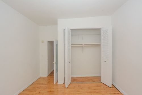 Building Photo - 333 E 93rd St