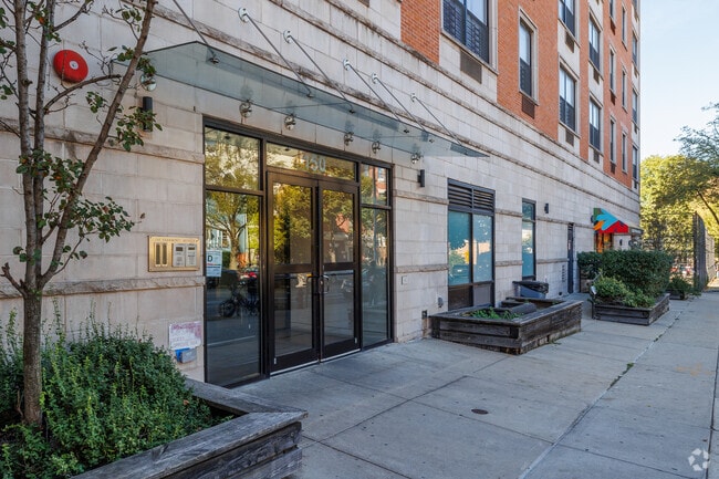 Entrance - 150 Clermont Ave