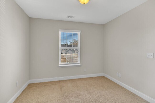 Foto del edificio - 505 Ferguson Ln