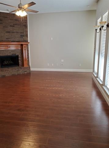 Foto del edificio - 2901 Creek Valley Dr