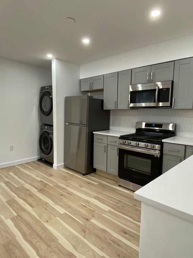 Foto del edificio - Amazing 3 bedroom