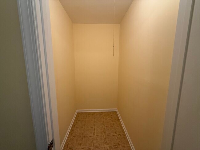 Foto del edificio - 1405 Key Pkwy