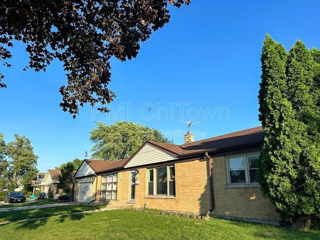 Foto del edificio - 1409 E Lincoln Ave