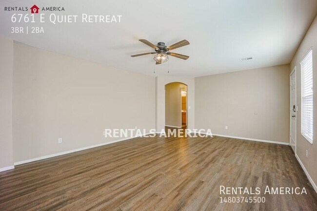 Foto del edificio - Coming soon! Great 3/2 Home in Oasis At Ma...