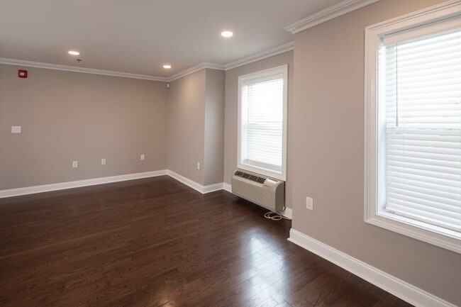Interior Photo - Legion Manor