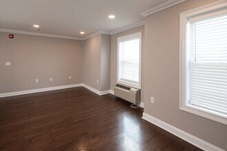 Interior Photo - Legion Manor