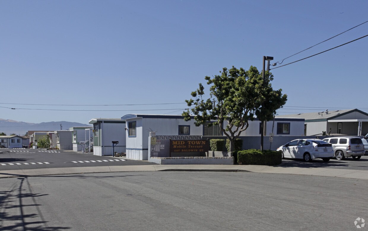 Foto principal - 1117 Baldwin St