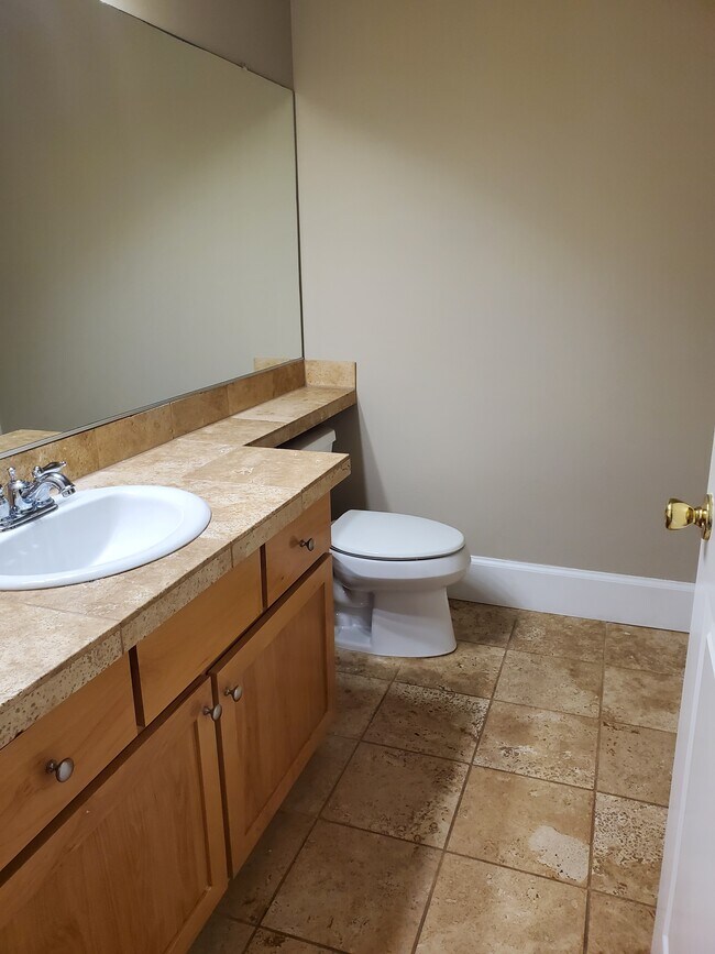 Building Photo - 18405 SW Stepping Stone Dr