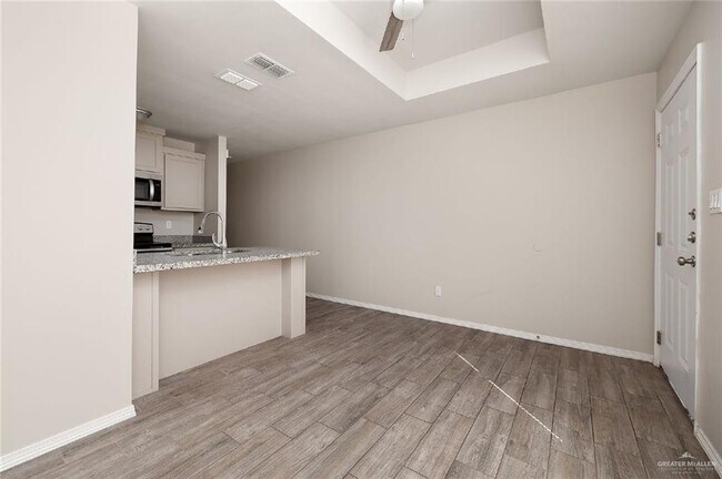 Foto del edificio - 1105 W Kennedy St