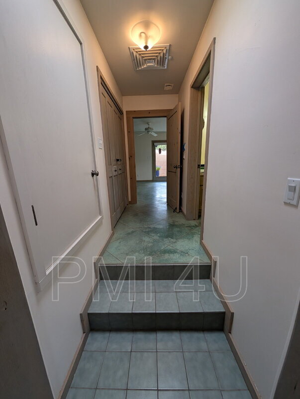 Foto del edificio - 41-1/2 Tunnel Springs Rd