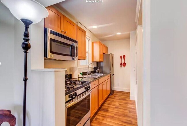 Foto del edificio - 1609 S Weller St