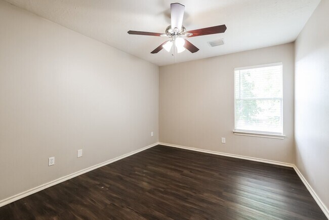 Building Photo - 7411 Telico Jct Ln