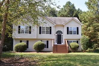 Building Photo - 402 Parlor Cir