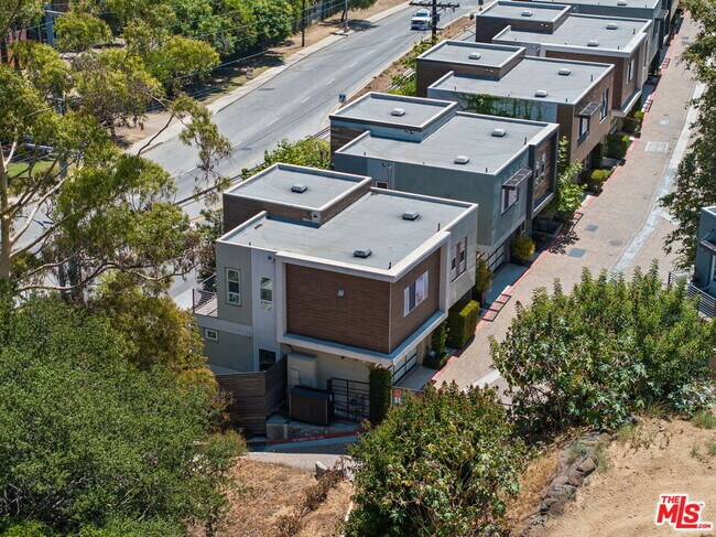 Foto del edificio - 2780 Wright Ln