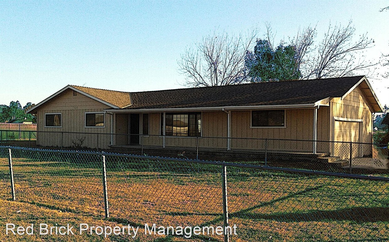 Primary Photo - 5 br, 3 bath House - 2521 La Loma Rd.