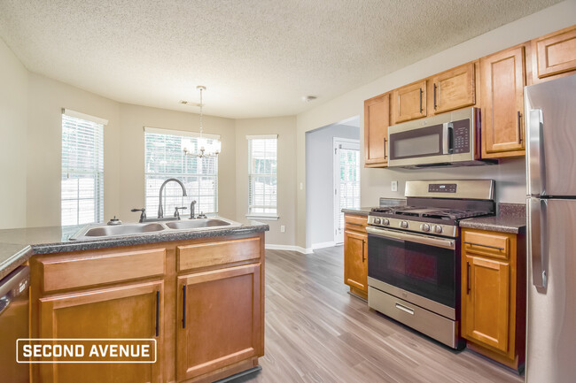 Building Photo - 277 Ermines Way
