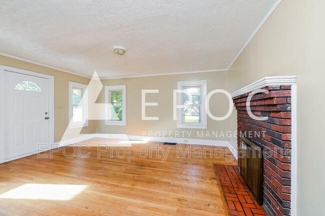 Foto del edificio - 1804 Shady Mt Ave NE
