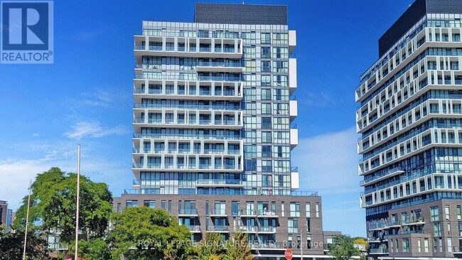 Building Photo - 128 Fairview Mall Dr