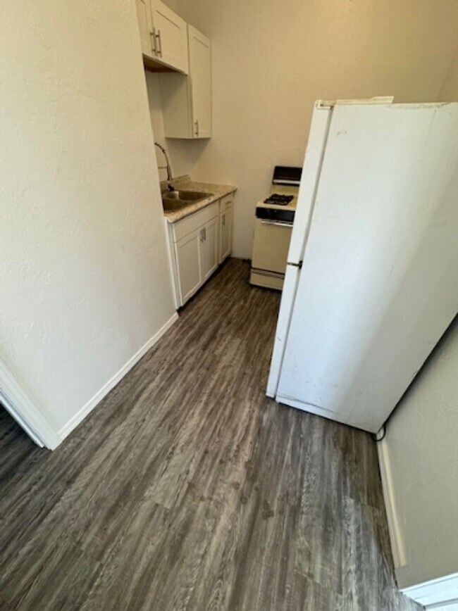 Foto del edificio - 1732 NW 2nd St