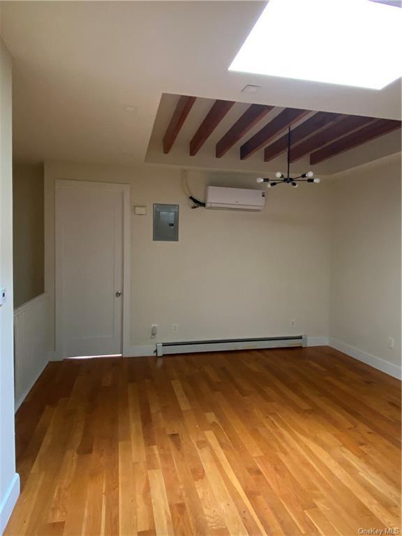 Foto del edificio - 506 Warwick St
