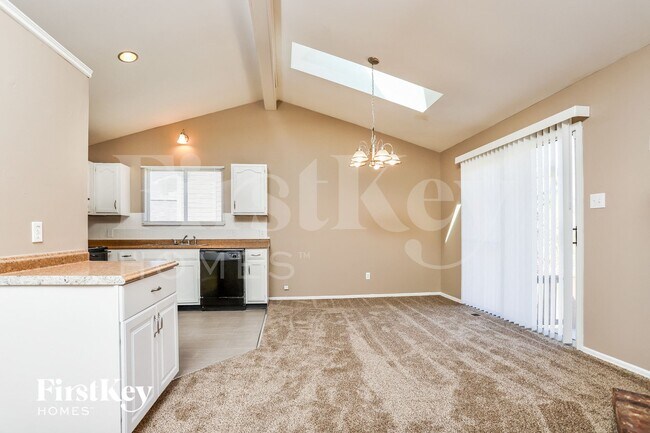 Foto del edificio - 4231 River Oaks Dr