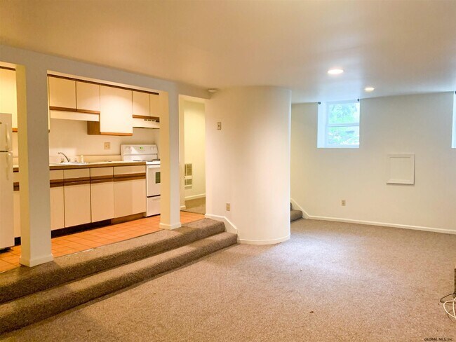 Building Photo - 300 Hudson Ave