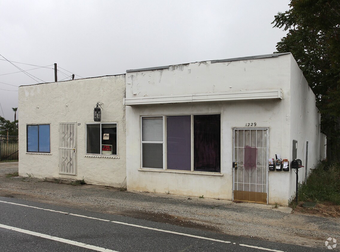 Foto del edificio - 1229-1231 E 6th St