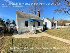 243 N Eureka Ave