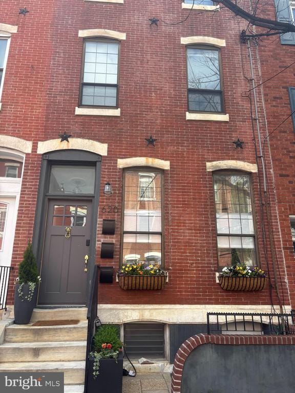 Building Photo - 620 S 19th St