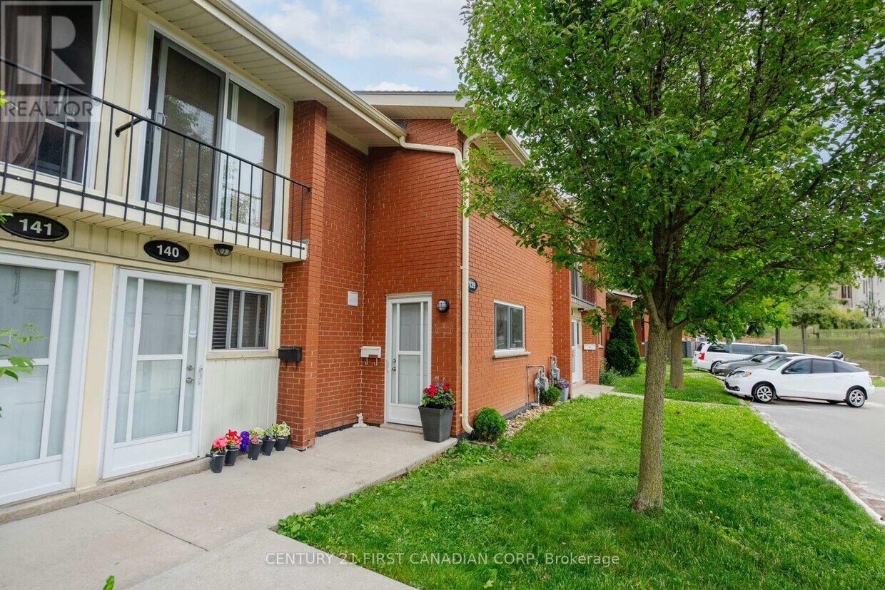 Photo principale - 1090-1090 Kipps Ln