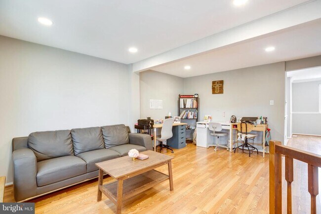 Foto del edificio - 3744 Keefer Ct