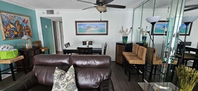 Foto del edificio - 3800 S Ocean Dr