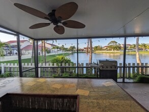 Building Photo - 2711 San Remo Cir