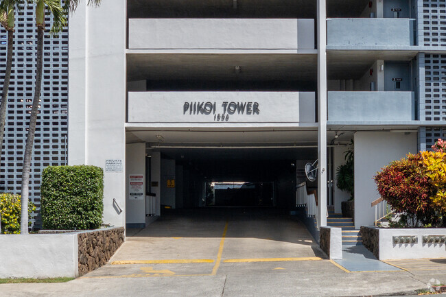 Building Photo - Piikoi Tower